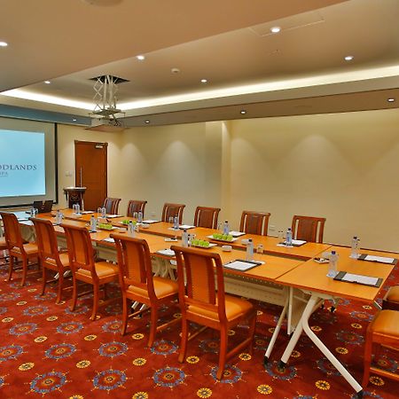Sarova Woodlands Hotel And Spa นาคูรู ภายนอก รูปภาพ