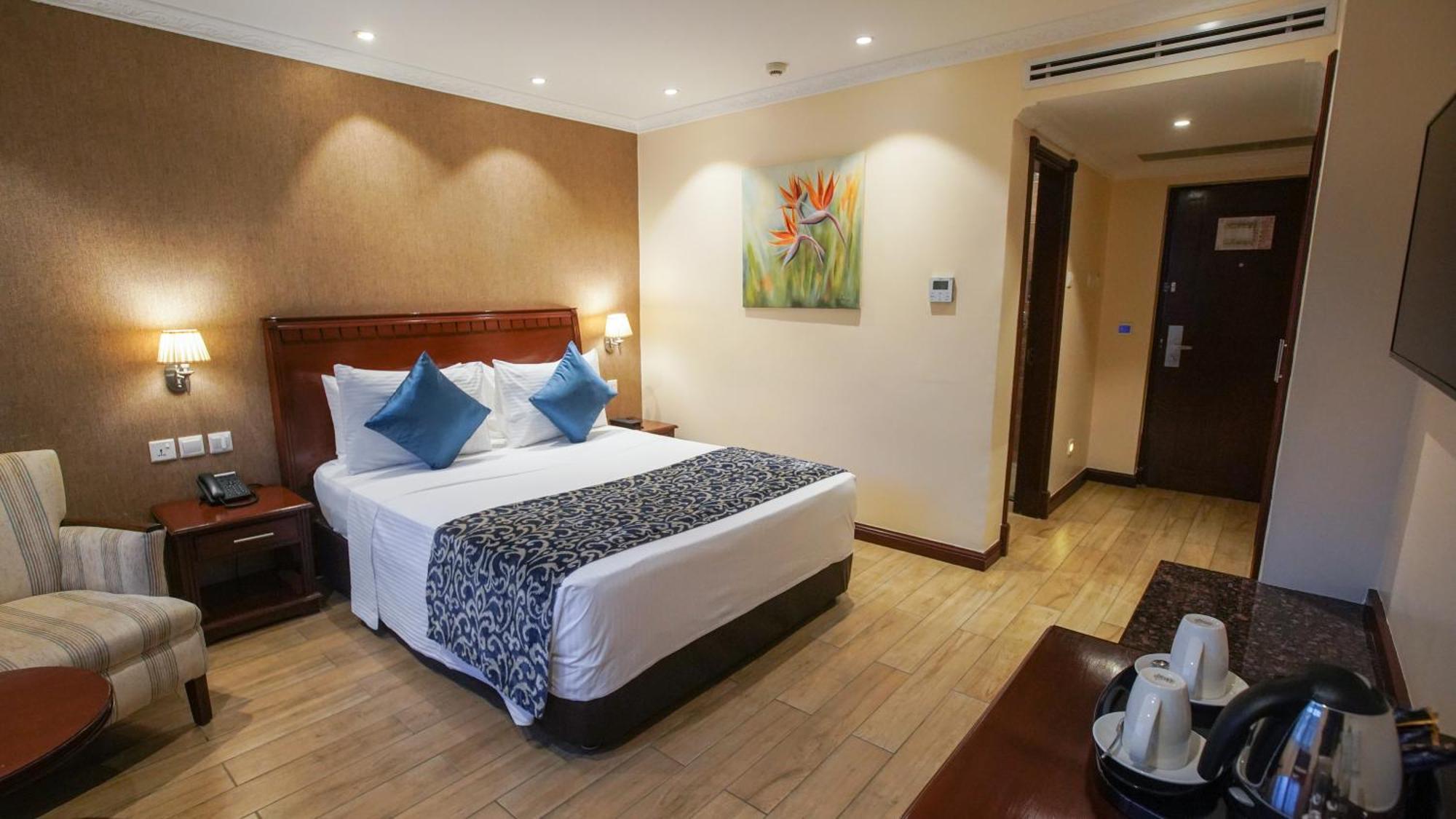 Sarova Woodlands Hotel And Spa นาคูรู ภายนอก รูปภาพ