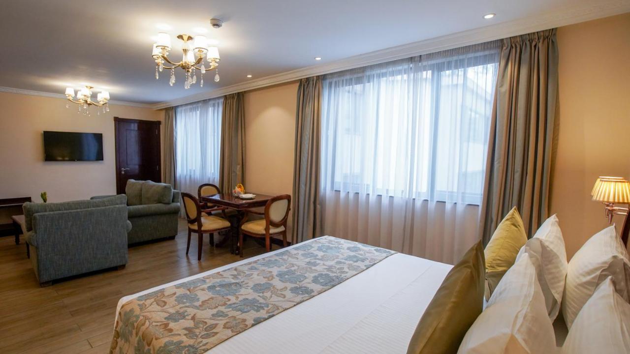 Sarova Woodlands Hotel And Spa นาคูรู ภายนอก รูปภาพ