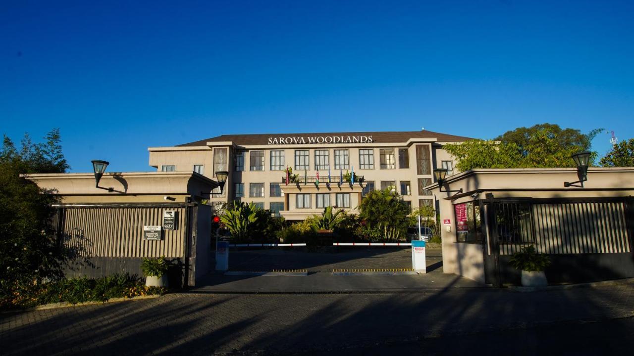 Sarova Woodlands Hotel And Spa นาคูรู ภายนอก รูปภาพ