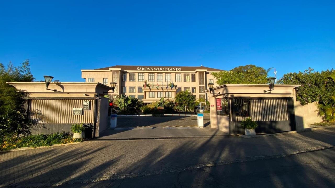 Sarova Woodlands Hotel And Spa นาคูรู ภายนอก รูปภาพ