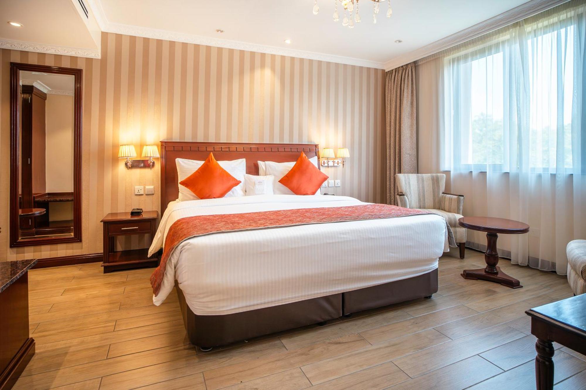 Sarova Woodlands Hotel And Spa นาคูรู ภายนอก รูปภาพ