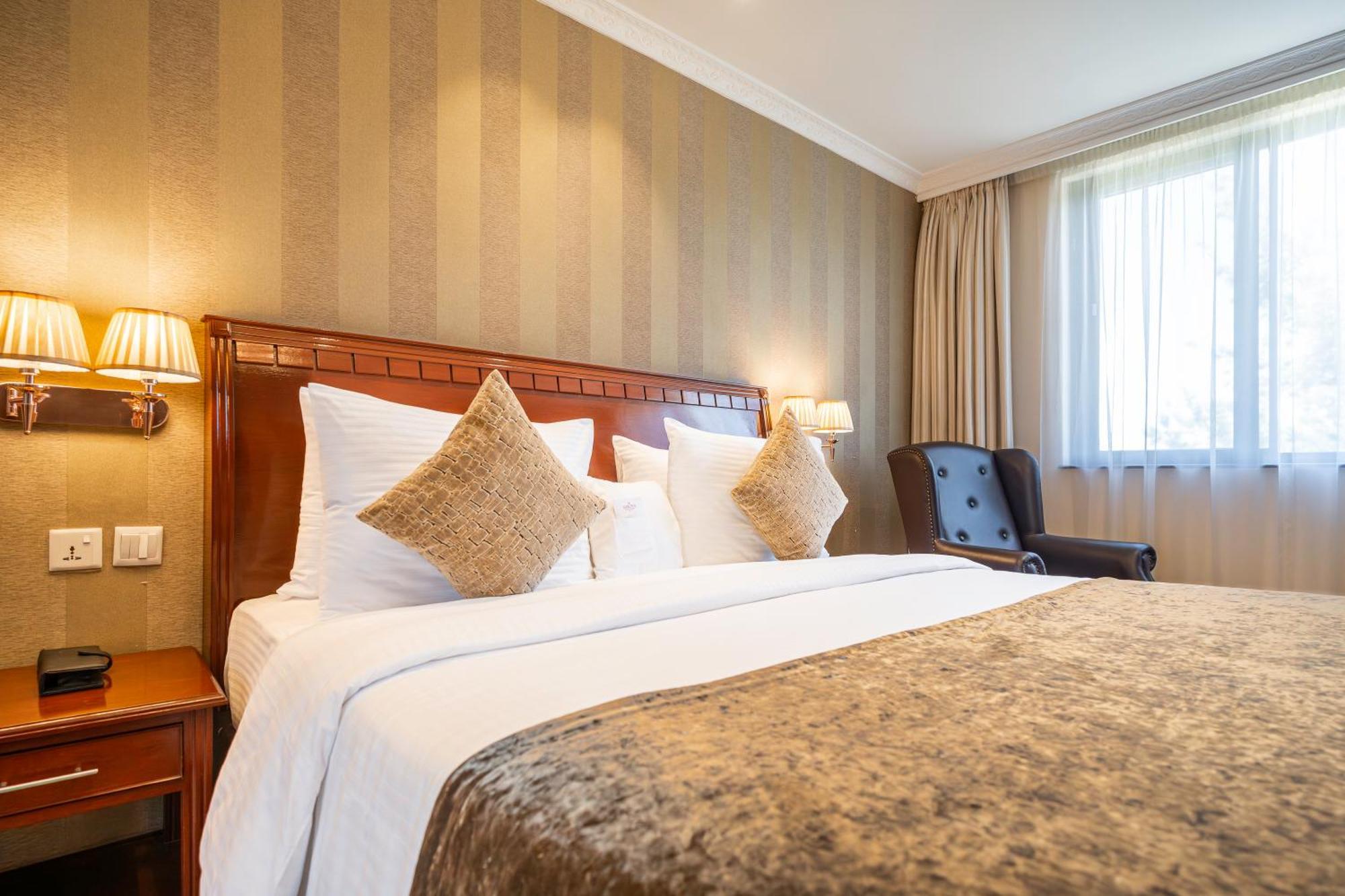 Sarova Woodlands Hotel And Spa นาคูรู ภายนอก รูปภาพ