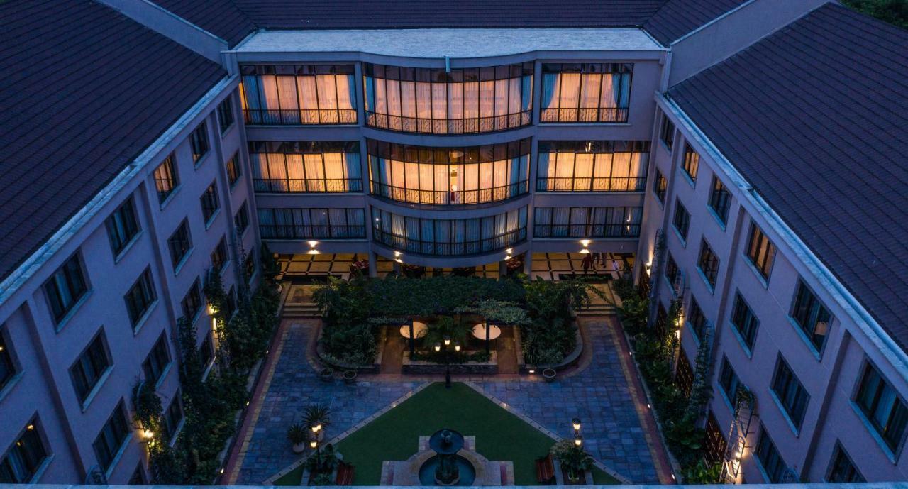 Sarova Woodlands Hotel And Spa นาคูรู ภายนอก รูปภาพ